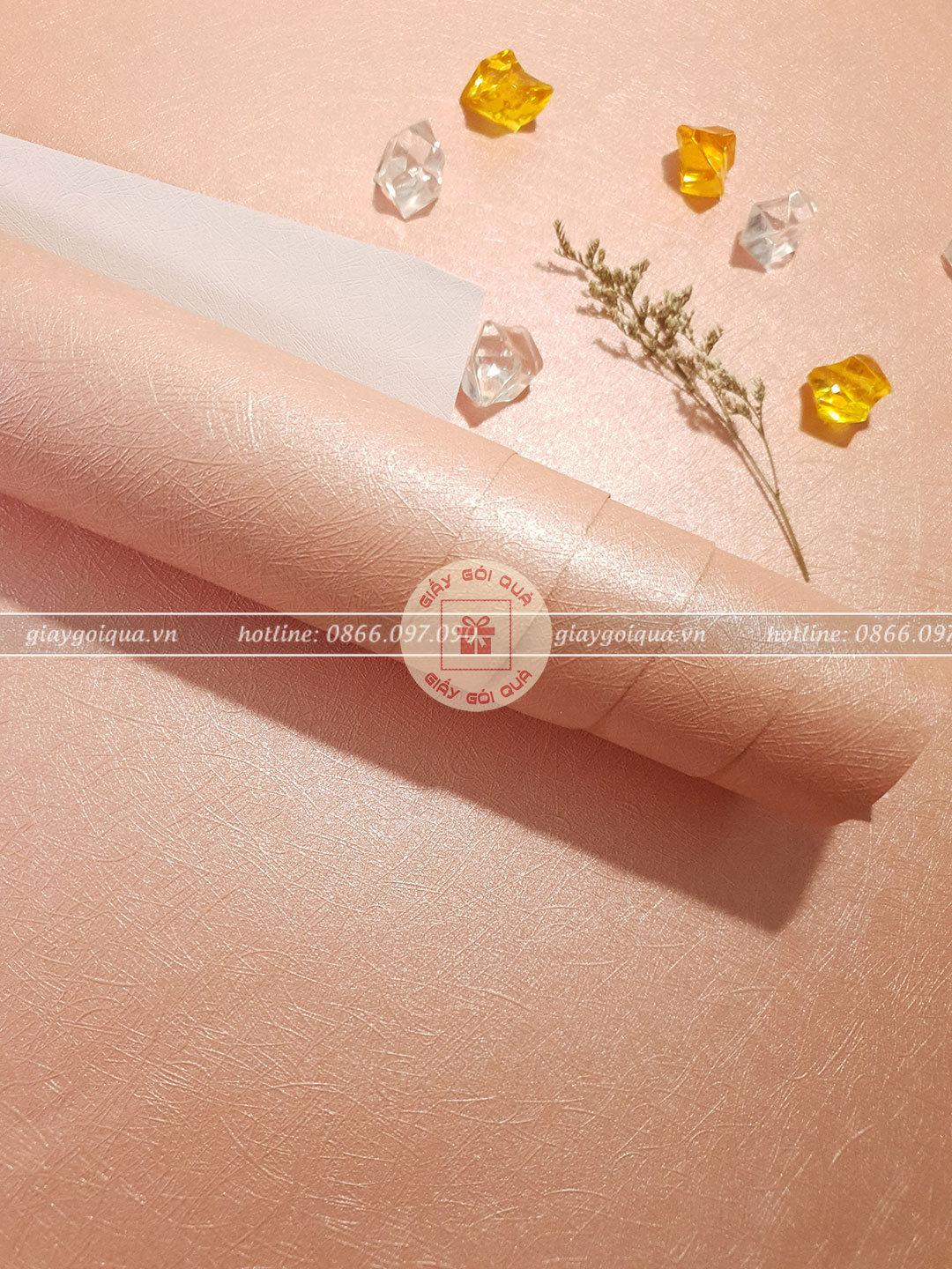 Giấy gói quà cao cấp gân chỉ màu hồng