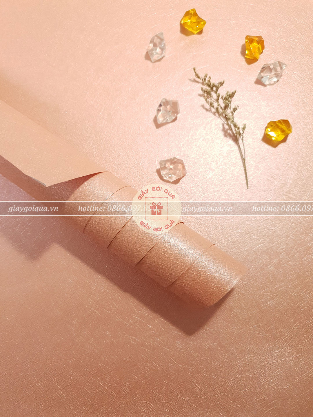 Giấy gói quà cao cấp gân chỉ màu hồng