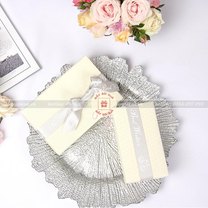 7+ mẫu giấy gói quà gân nổi ấn tượng bán chạy năm 2020