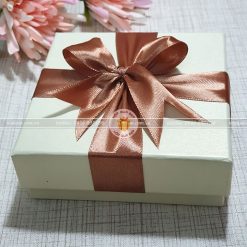 Hộp quà tặng đẹp HQ10 - Kích thước 10x10x3