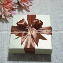 Hộp quà tặng đẹp HQ10 - Kích thước 10x10x3