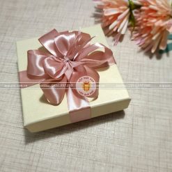 Hộp quà đựng trang sức, vòng tay cỡ nhỏ HQ13 – Kích thước 10x10x3