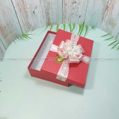Hộp quà chữ nhật kích thước 23x17x7cm - HQ25