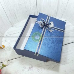 Hộp quà chữ nhật tặng người yêu 30x20x10cm - HQ30