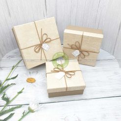Hộp quà hình vuông 3 loại kích thước 15, 17, 19cm - HQ33