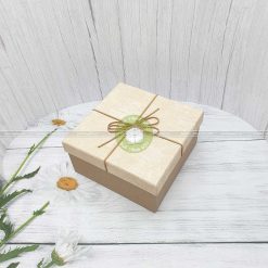 Hộp quà hình vuông 3 loại kích thước 15, 17, 19cm - HQ33
