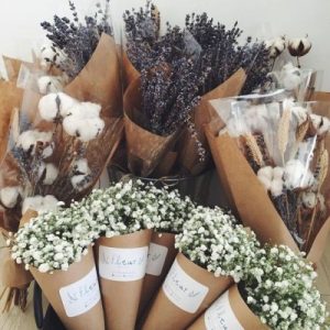 Giấy kraft gói quà