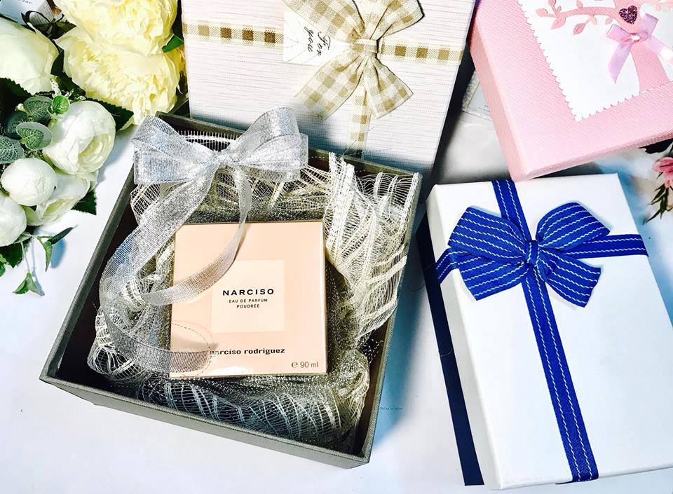Nước hoa - Món quà vừa lãng mạn vừa tinh tế