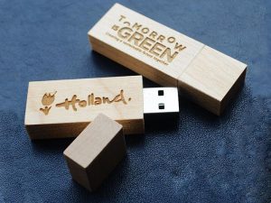 USB là một trong những món quà nhỏ nhắn USB là một trong những món quà nhỏ nhắn