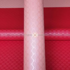 Giấy gói quà cao cấp hoa văn đuôi cá màu hồng - CC18